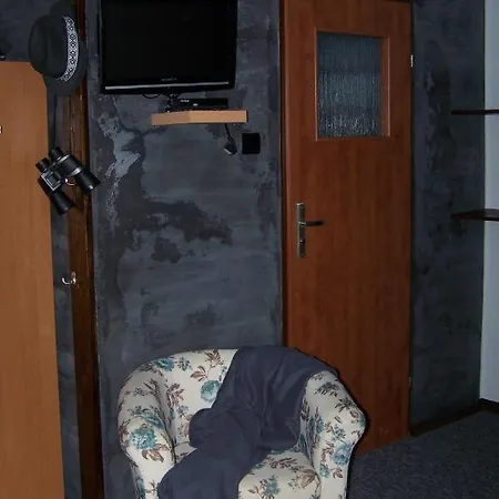 Pokoje Goscinne Na Skarpie