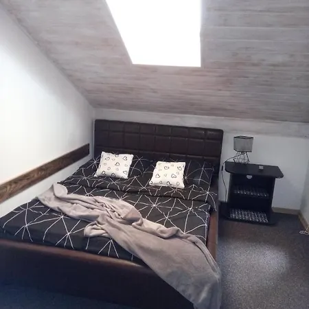 Pokoje Goscinne Na Skarpie Homestay