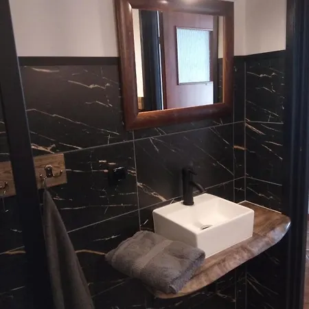 Goscinne Na Skarpie Jastrzębia Góra